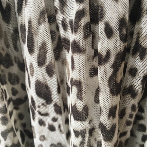 Victoria’s Secret Top - Picture 4 of 4